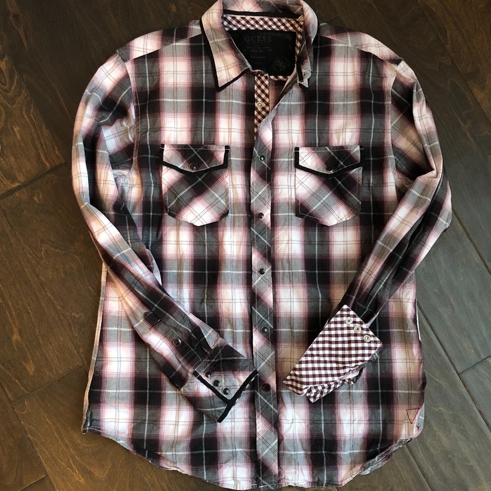 🔥HP🔥 GUESS Western Style Button Down Size Large